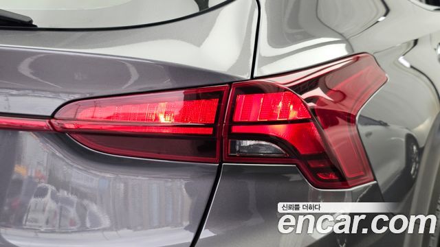 Hyundai Santafe 2022 — photo 9