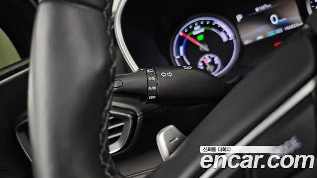 Hyundai Santafe 2022 — photo 27
