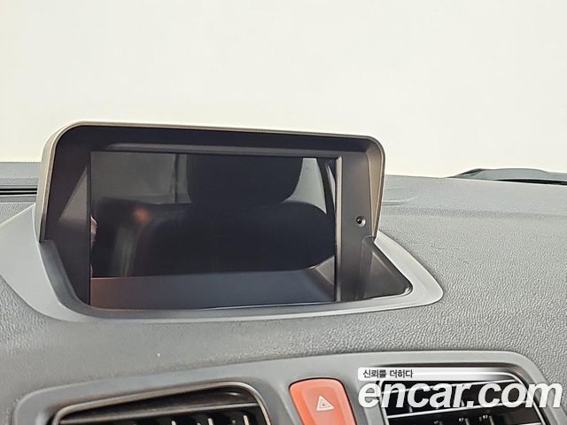 Renault Korea SM3 2011 — photo 14
