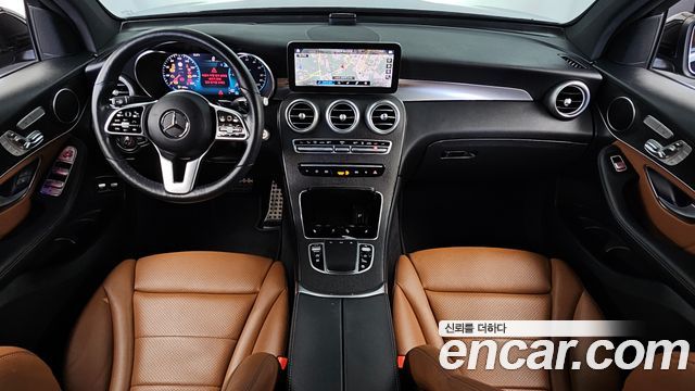 Mercedes-Benz GLC-Class 2021 — photo 10