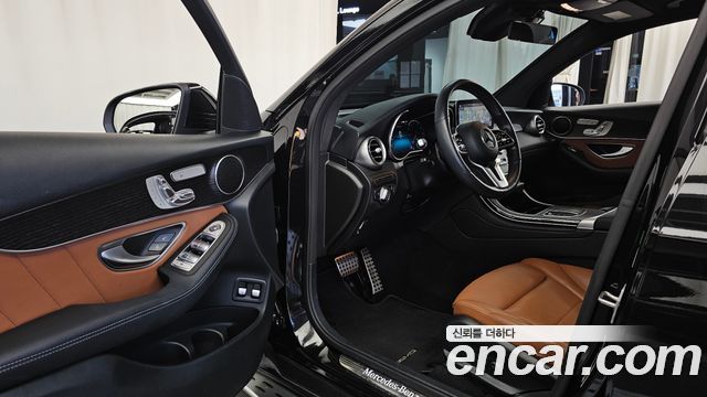 Mercedes-Benz GLC-Class 2021 — photo 13