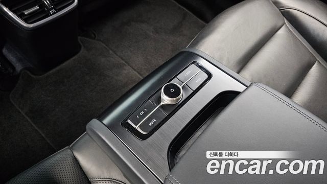 Hyundai Grandeur 2022 — photo 23