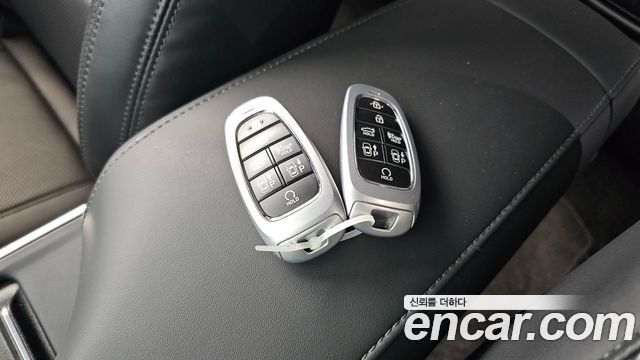 Hyundai Grandeur 2022 — photo 24