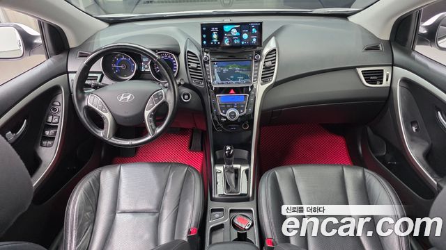 Hyundai i30 2015 — photo 10