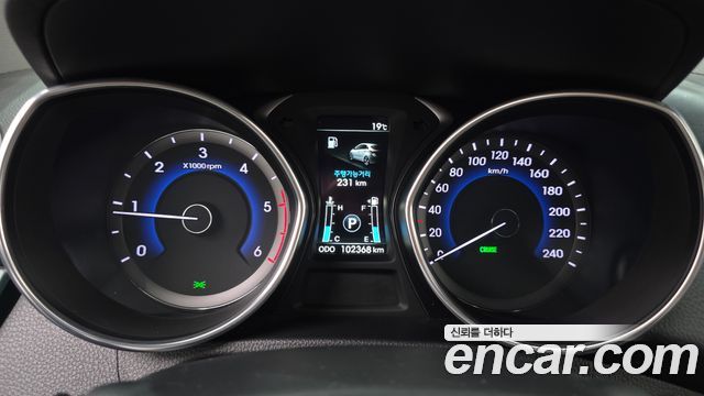 Hyundai i30 2015 — photo 11