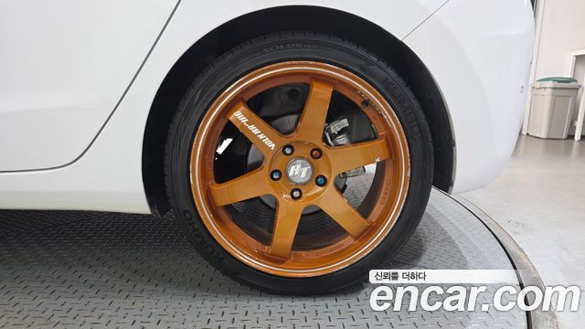 Hyundai i30 2015 — photo 7