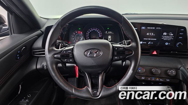 Hyundai AVANTE 2021 — photo 18