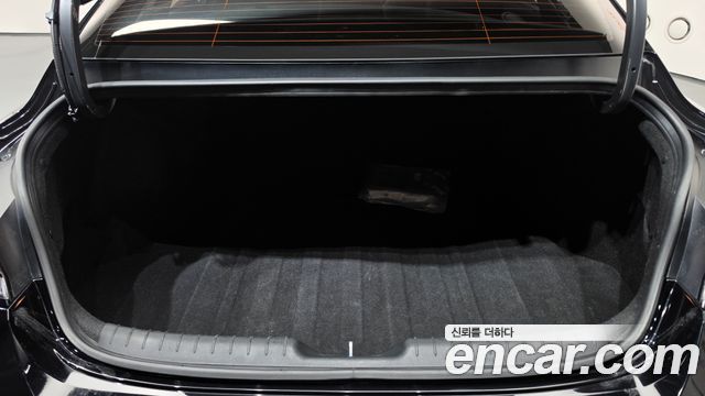 Hyundai AVANTE 2021 — photo 22