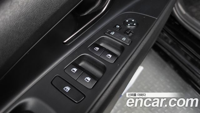 Hyundai AVANTE 2021 — photo 26