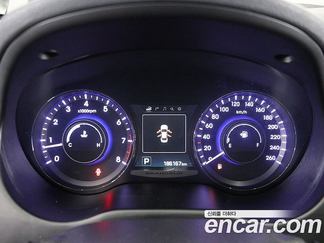 Hyundai Grandeur 2016 — photo 6