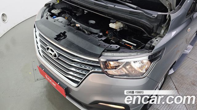 Hyundai Starex 2020 — photo 6