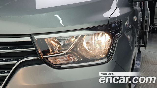Hyundai Starex 2020 — photo 8