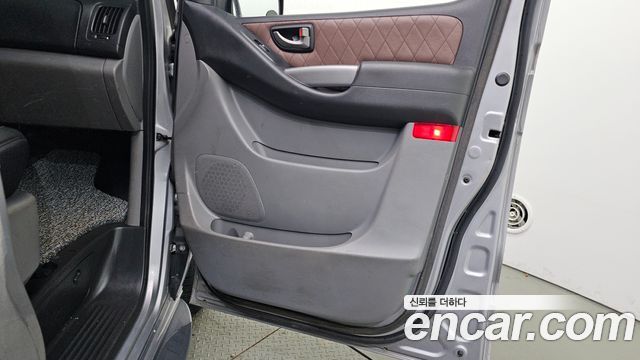 Hyundai Starex 2020 — photo 15