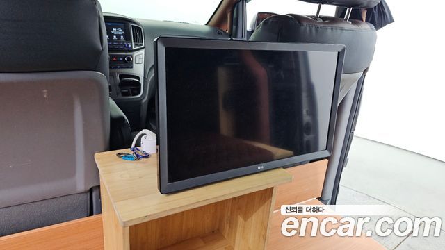 Hyundai Starex 2020 — photo 33