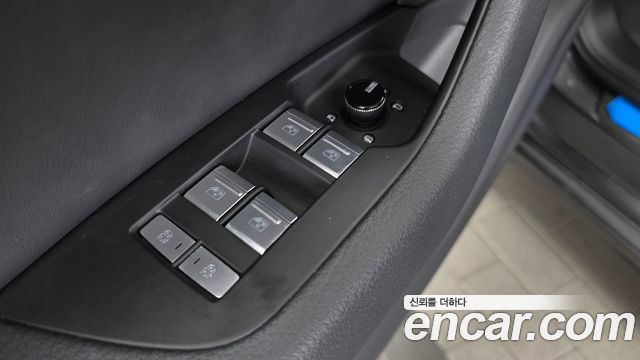 Audi A6 2021 — photo 29