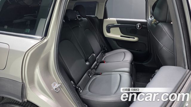 Mini Countryman 2019 — photo 17