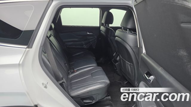 Hyundai Santafe 2019 — photo 12