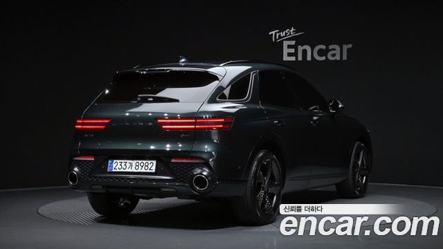 Genesis GV70 2023 — photo 2