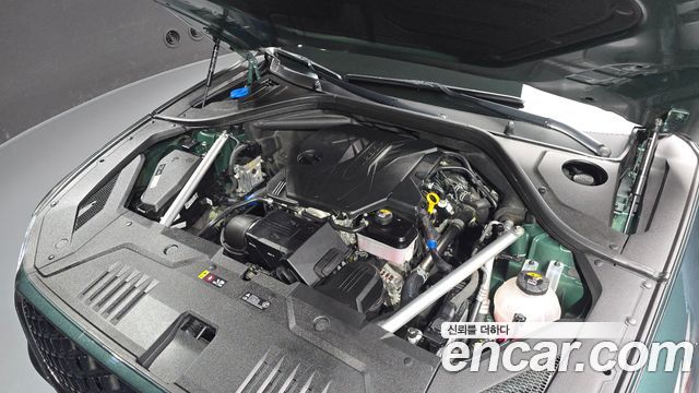 Genesis GV70 2023 — photo 6