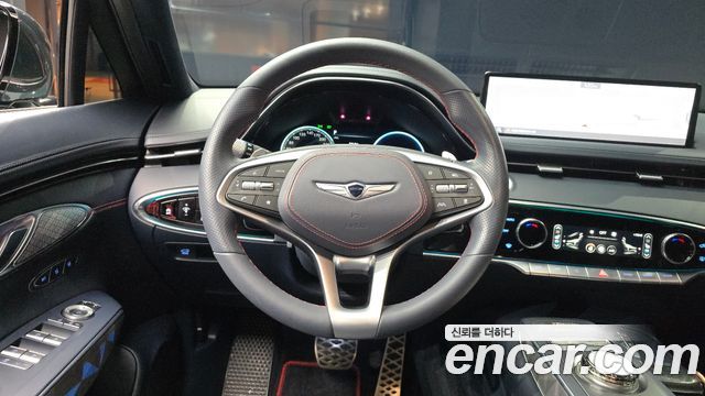 Genesis GV70 2023 — photo 19