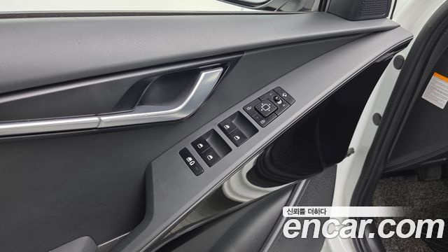 Kia Niro 2022 — photo 25