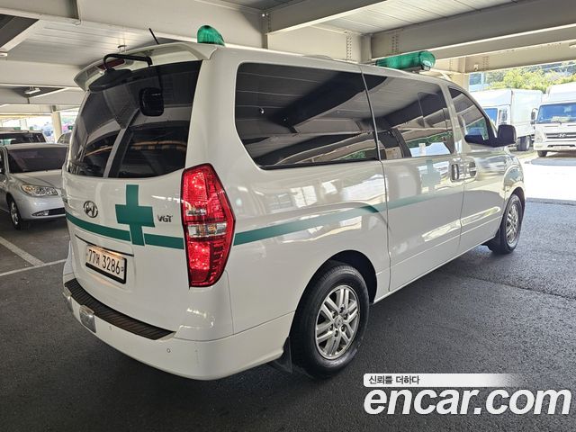 Hyundai Starex 2016 — photo 6