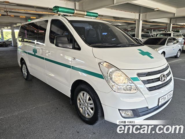 Hyundai Starex 2016 — photo 8