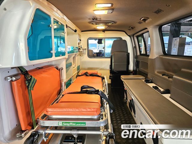 Hyundai Starex 2016 — photo 12