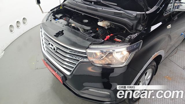 Hyundai Starex 2019 — photo 6