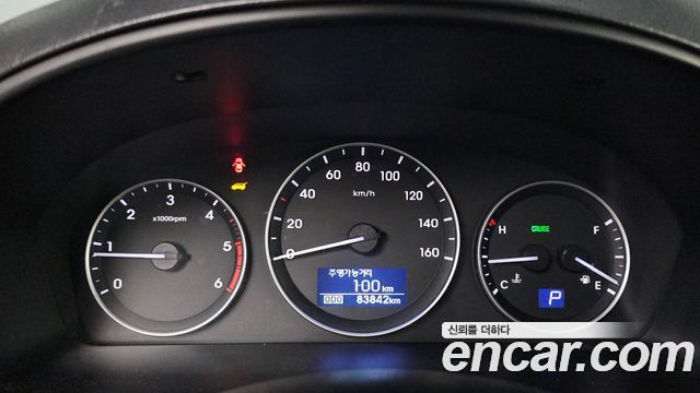 Hyundai Starex 2019 — photo 11