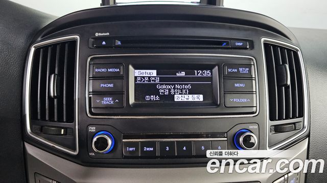 Hyundai Starex 2019 — photo 25