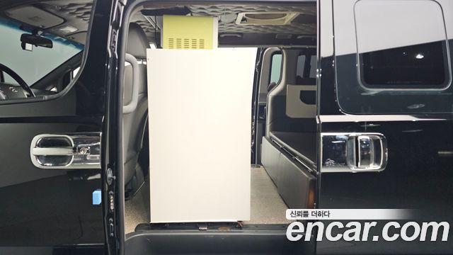 Hyundai Starex 2019 — photo 16