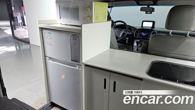 Hyundai Starex 2019 — photo 27