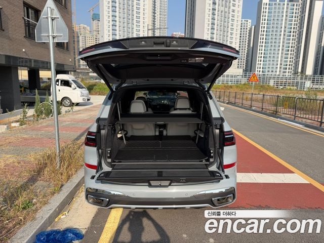 BMW X7 2024 — photo 6