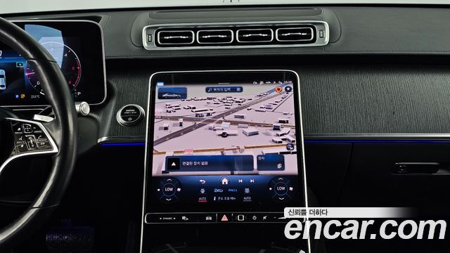 Mercedes-Benz S-Class 2022 — photo 20