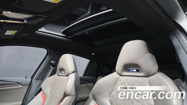 BMW X4M 2020 — photo 25