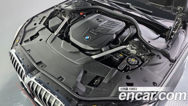 BMW 7-Series 2022 — photo 6