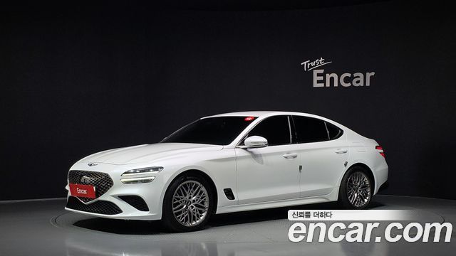 Genesis G70 2022 — photo 1