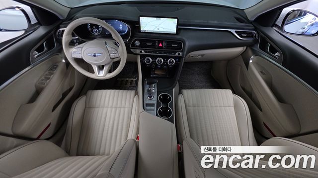 Genesis G70 2022 — photo 10