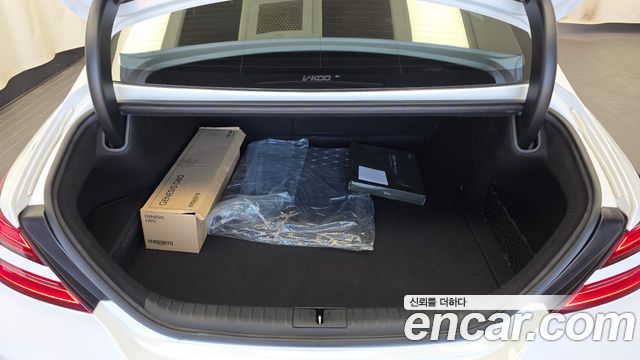 Genesis G70 2022 — photo 26