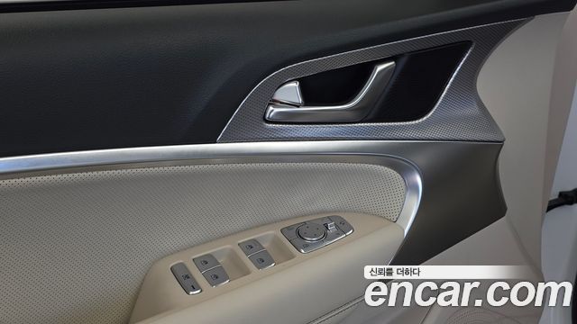 Genesis G70 2022 — photo 29