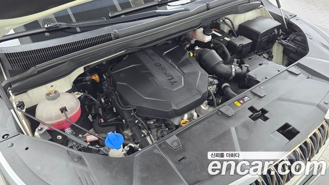 Kia Canival 2022 — photo 6