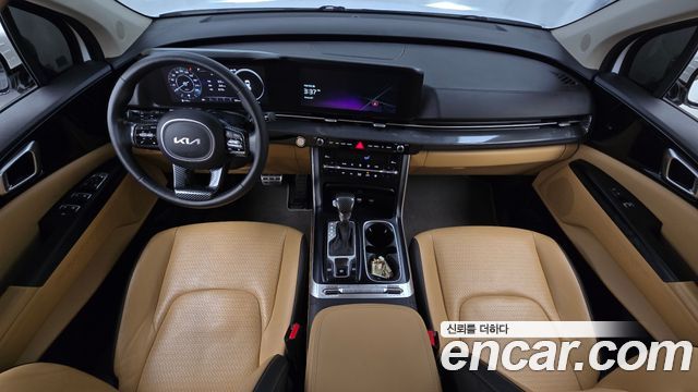 Kia Canival 2022 — photo 10