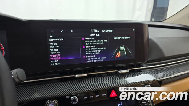Kia Canival 2022 — photo 22