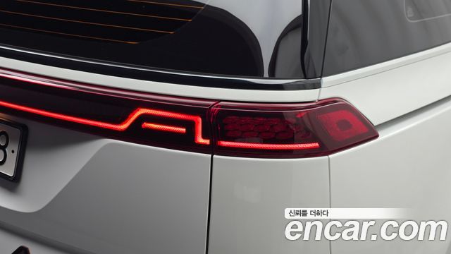 Kia Canival 2022 — photo 9
