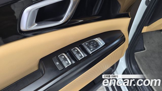 Kia Canival 2022 — photo 28