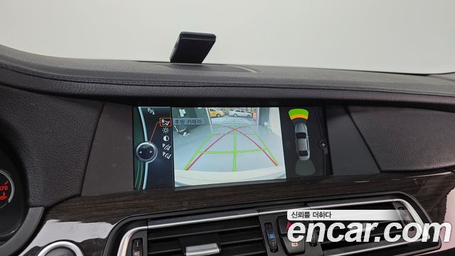 BMW 7-Series 2009 — photo 15