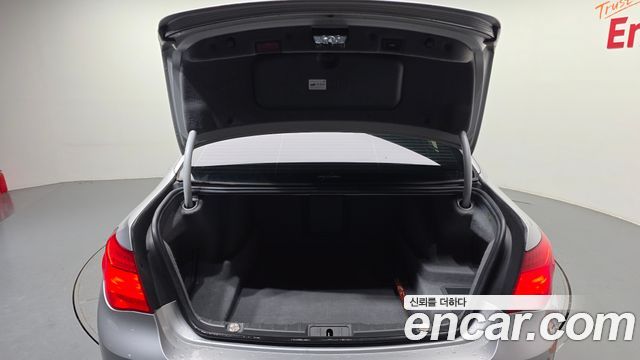 BMW 7-Series 2009 — photo 20