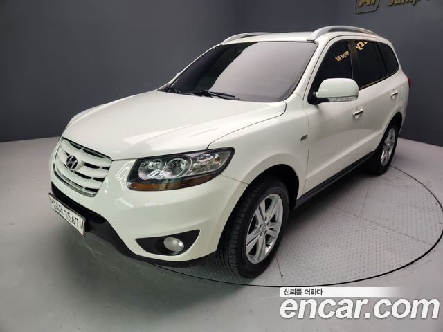 Hyundai Santafe 2011 — photo 1
