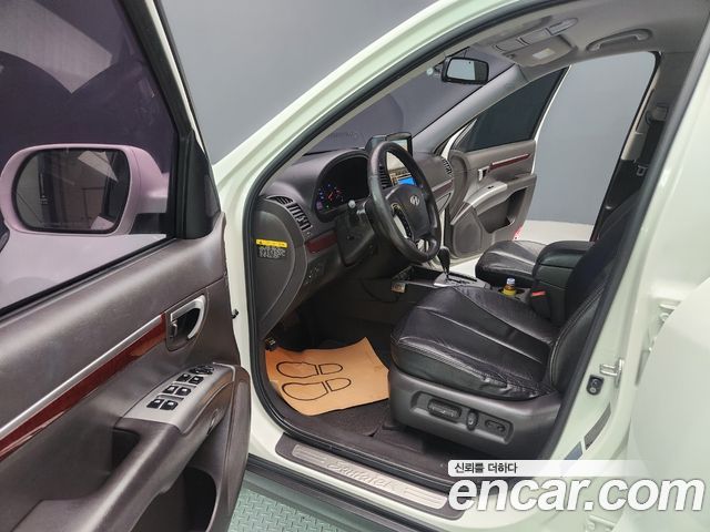 Hyundai Santafe 2011 — photo 11